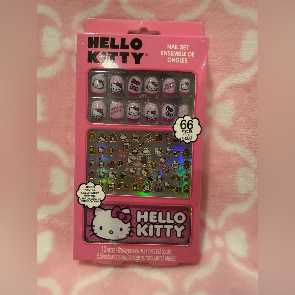 Hello Kitty Pink and White Nail Art Set